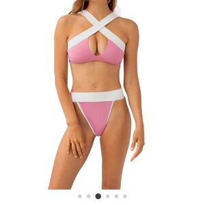 Reversible swimsuit